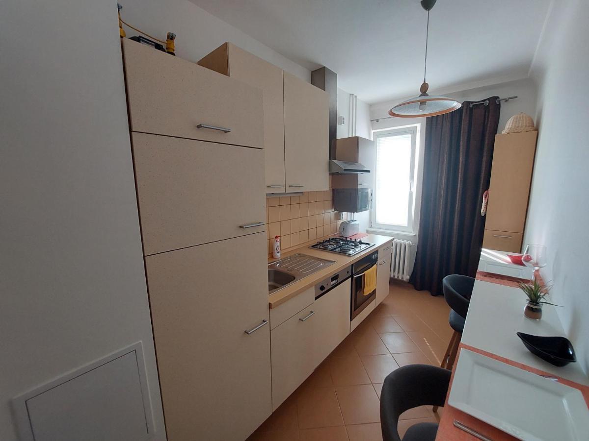 Apartman Merry 브라티슬라바 외부 사진